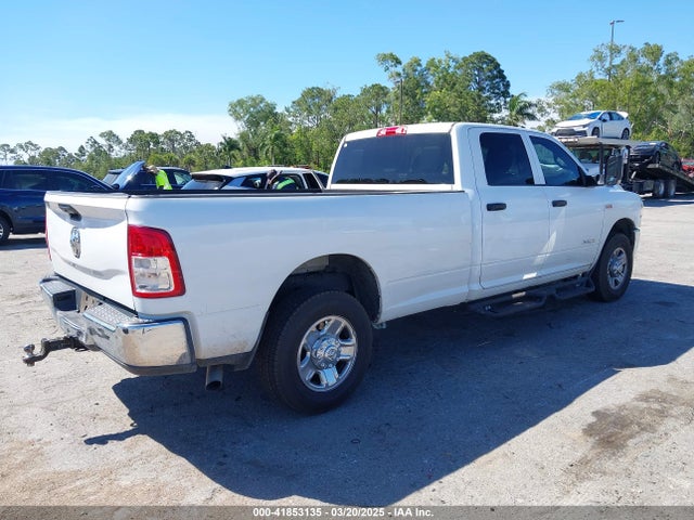 3C6UR4HJ3MG501081 RAM 2500 Tradesman  4x2 8' Box