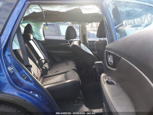 JN8AT2MT4HW138830 Nissan ROGUE S