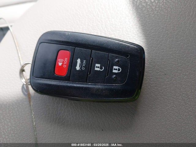 4T1B11HK7KU212841 Toyota CAMRY SE