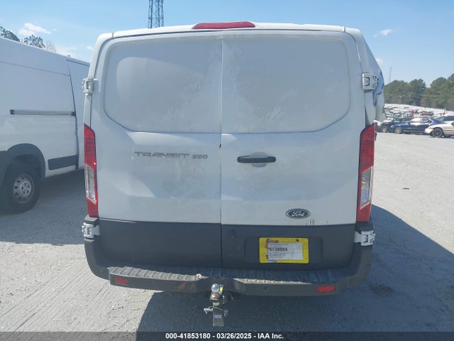 1FTYR1YG1GKA75773 Ford Transit-250