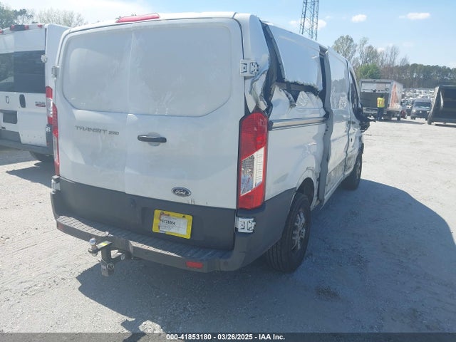 1FTYR1YG1GKA75773 Ford Transit-250