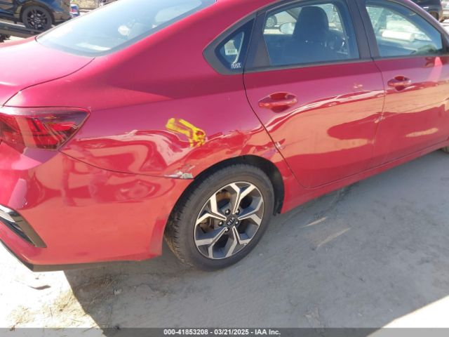 3KPF24AD8LE182202 KIA Forte Lxs