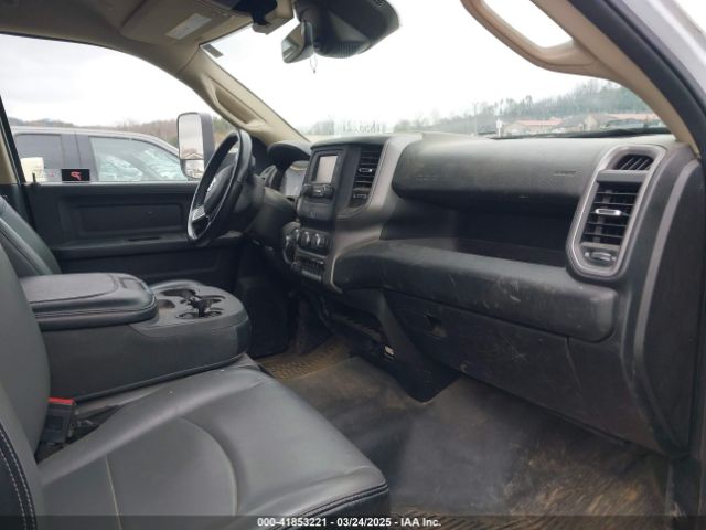 3C6UR5CJ4LG272647 RAM 2500 Tradesman  4x4 6'4 Box