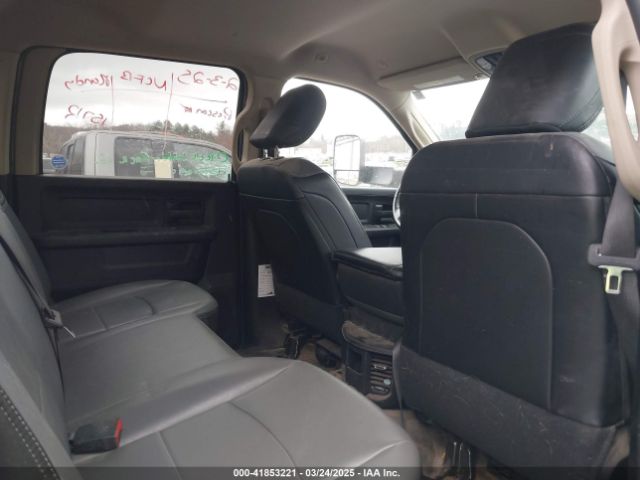 3C6UR5CJ4LG272647 RAM 2500 Tradesman  4x4 6'4 Box