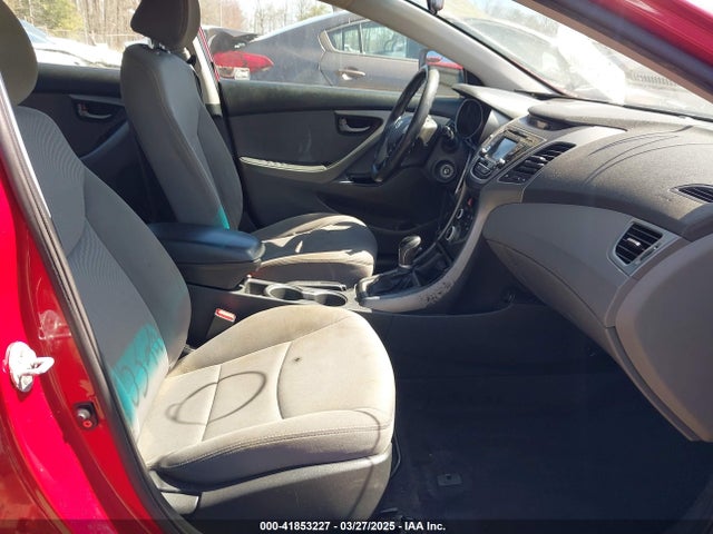 KMHDH4AE4FU248180 Hyundai ELANTRA SE