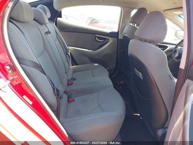 KMHDH4AE4FU248180 Hyundai ELANTRA SE