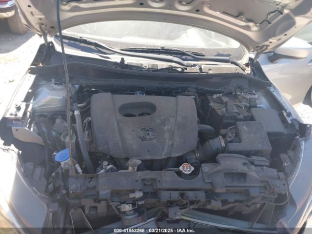 3MYDLBYV7KY523918 Toyota YARIS LE