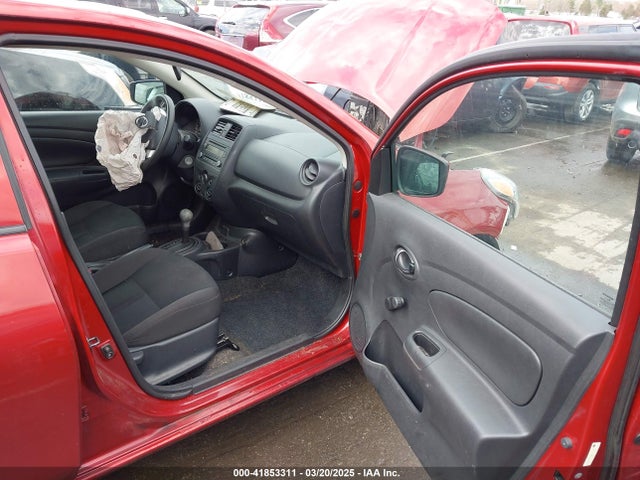 3N1CN7APXJL864743 Nissan Versa 1.6 S+
