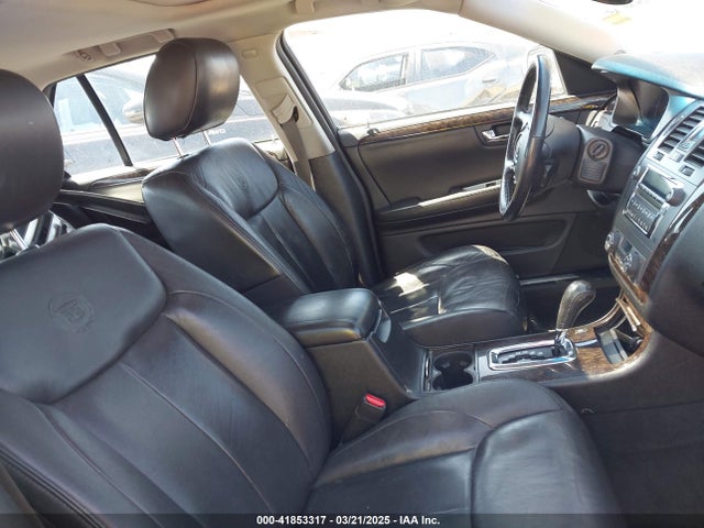 2010 CADILLAC DTS 1G6KD5EY9AU107375 Photo 4