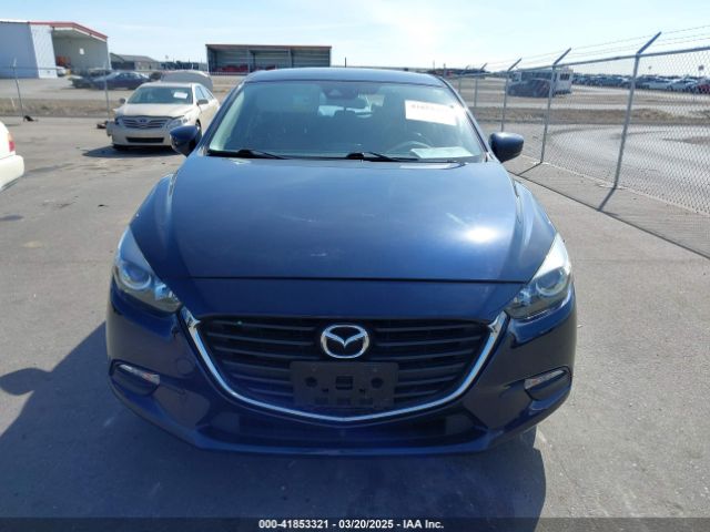 3MZBN1L7XHM119916 Mazda Mazda3 Touring