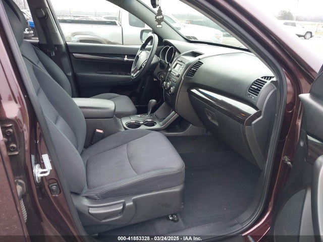 Aukcja sprzedaży 2011 Kia Sorento Lx, vin: 5XYKT3A10BG115879, numer aukcji: 41853328