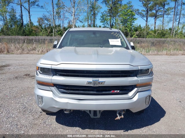 1GCVKREC9JZ335603 Chevrolet Silverado 1500 2lt