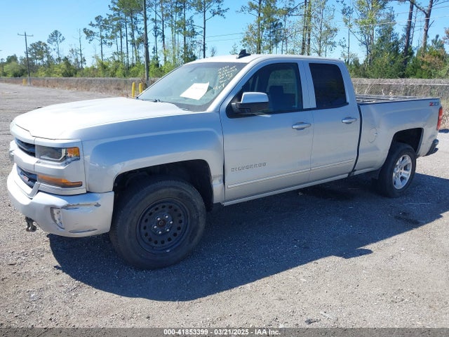 1GCVKREC9JZ335603 Chevrolet Silverado 1500 2lt