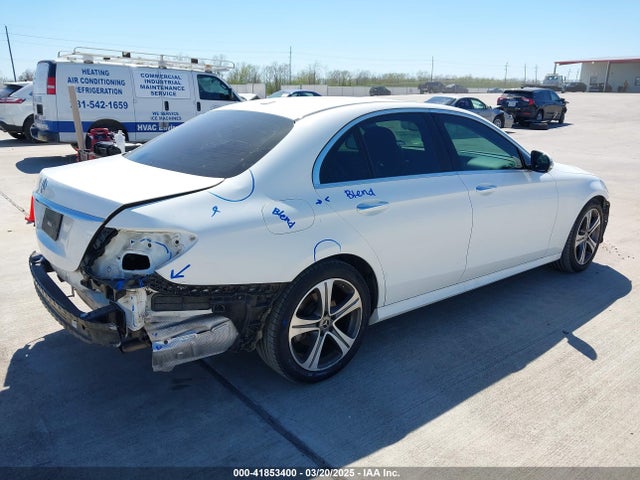 WDDZF4JB4JA364887 Mercedes-Benz E 300