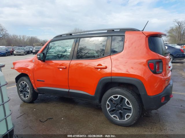 ZACCJBCT2FPB83237 Jeep Renegade Trailhawk