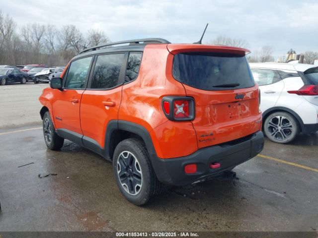 ZACCJBCT2FPB83237 Jeep Renegade Trailhawk