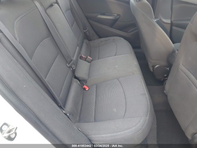 1G1BE5SMXJ7121160 Chevrolet Cruze Lt Auto