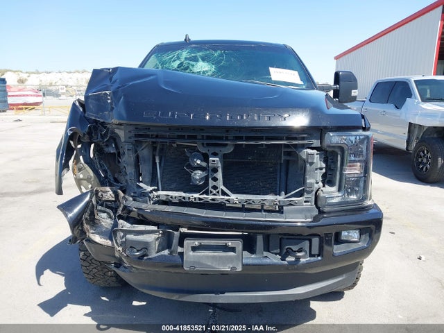 1FT7W2B6XKED90539 Ford F-250 Lariat
