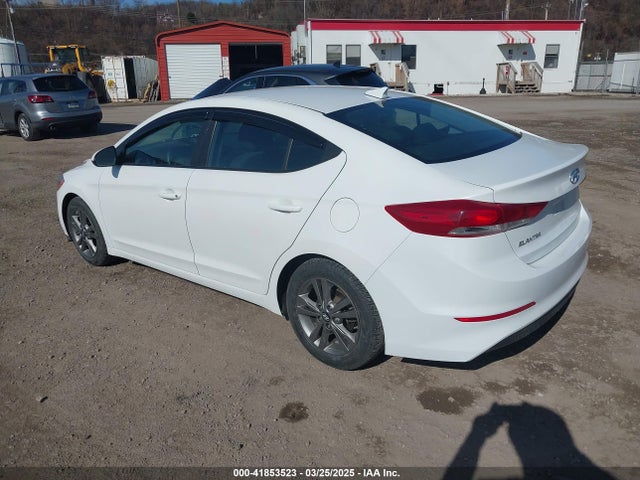 5NPD84LF3JH270507 Hyundai ELANTRA SEL