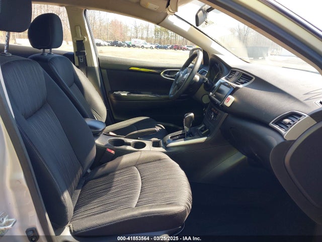 3N1AB7AP4KY238884 Nissan SENTRA SV