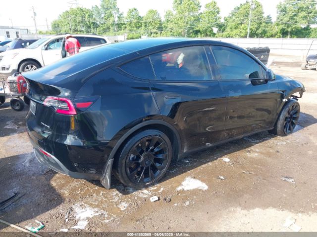 2021 TESLA MODEL Y 5YJYGAEE6MF137864 Photo 3