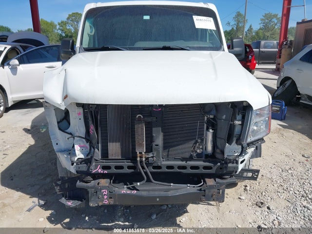 1N6BF0KM7HN808851 Nissan Nv Cargo Nv1500 Sv V6