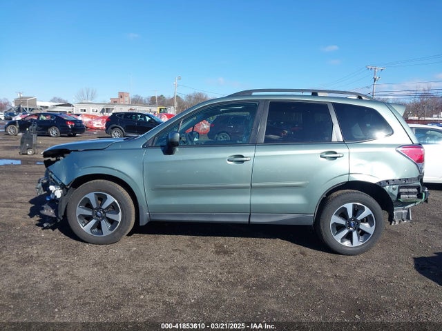 JF2SJAGC3JH593305 Subaru Forester 2.5i Premium