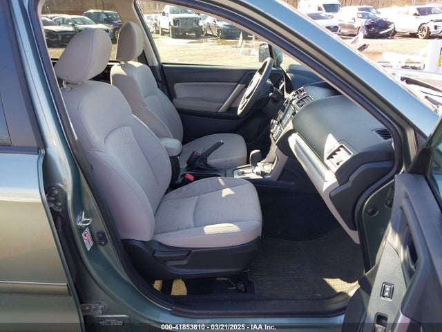 JF2SJAGC3JH593305 Subaru Forester 2.5i Premium