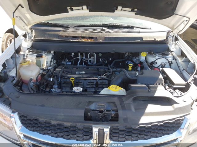 3C4PDCBB8KT794254 Dodge JOURNEY SE