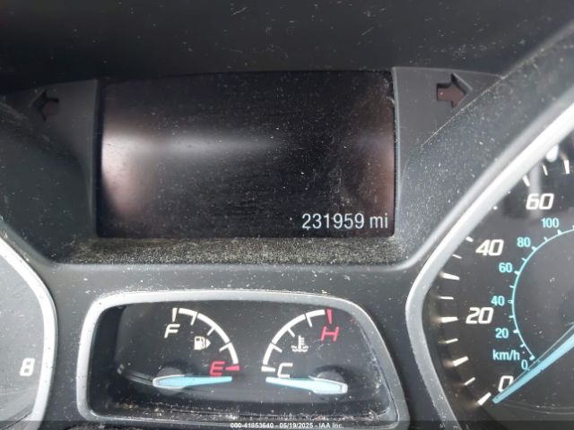 1FMCU0GX6GUA17596 Ford ESCAPE SE