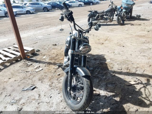 2019 HARLEY-DAVIDSON FLSL 1HD1YDJ25KB066604 Photo 4