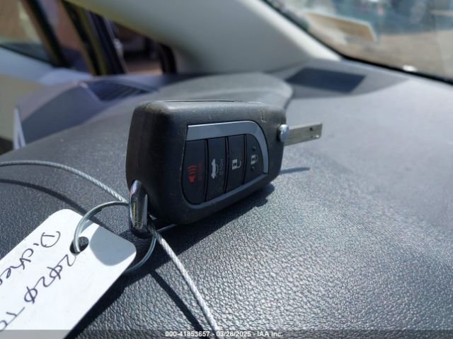 JTDEPRAE7LJ086518 Toyota COROLLA LE
