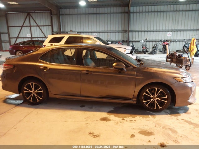 4T1B11HK8KU723894 Toyota CAMRY SE