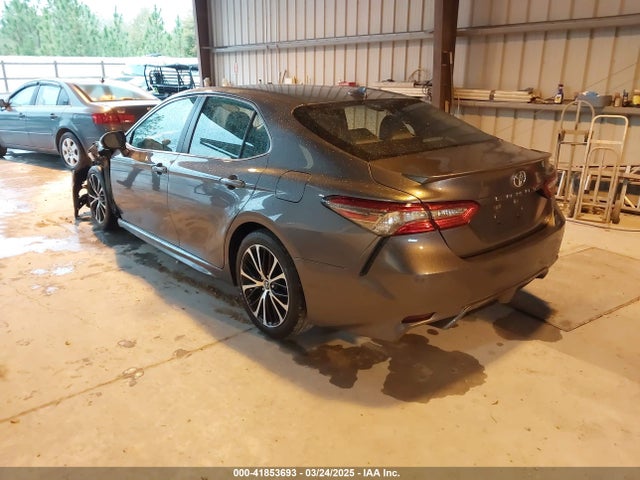 4T1B11HK8KU723894 Toyota CAMRY SE