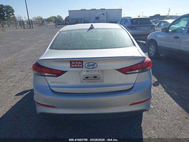 5NPD84LF6HH111247 Hyundai ELANTRA SE