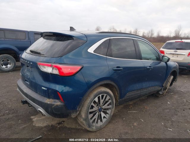 1FMCU9J97LUB28148 Ford Escape Titanium