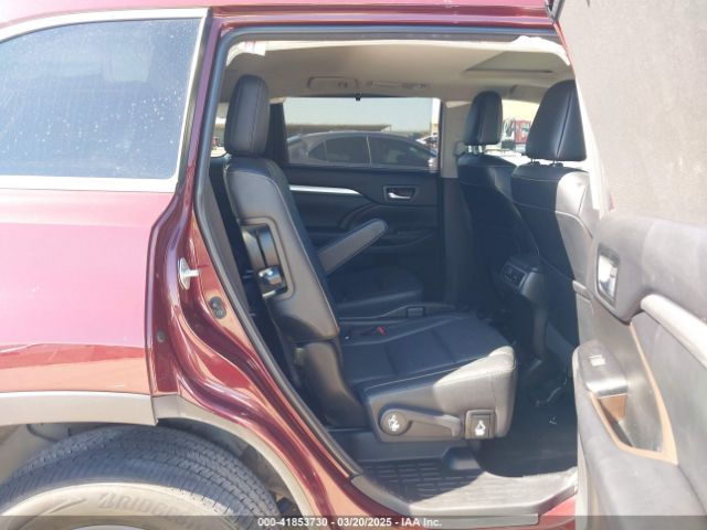5TDJZRFH6JS886819 Toyota Highlander Xle