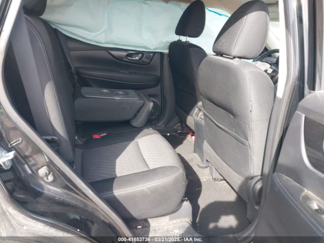 KNMAT2MT3JP586116 Nissan ROGUE SV
