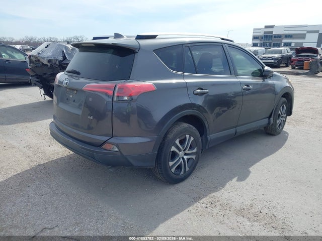 Toyota RAV4 LE 2016 JTMZFREV5GJ098557 Image 4