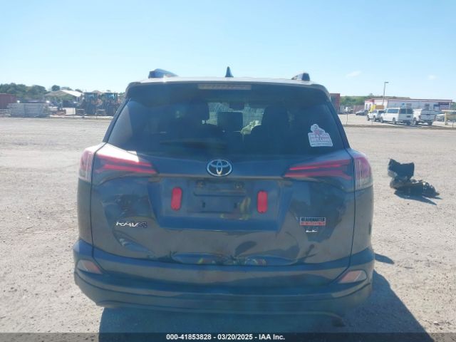 JTMZFREV7JJ207270 Toyota RAV4 LE