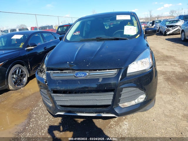 1FMCU9GX0GUA51778 Ford ESCAPE SE