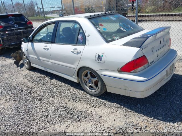 2002 MITSUBISHI LANCER JA3AJ86E42U039140 Photo 2