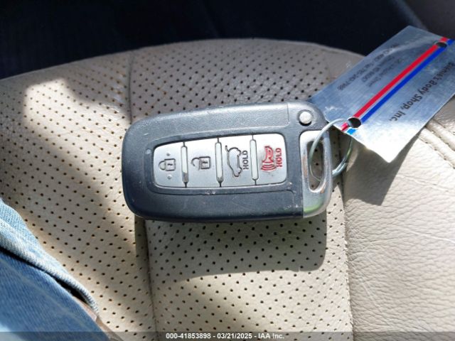 KMHD35LHXEU221639 Hyundai ELANTRA GT