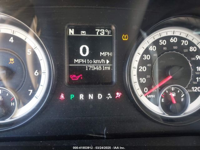 1C6RR6GT0ES247862 RAM 1500 Slt