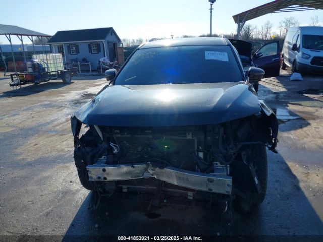 5N1DR2MM8HC672040 Nissan Pathfinder Platinum