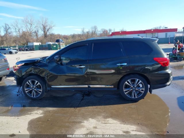 5N1DR2MM8HC672040 Nissan Pathfinder Platinum