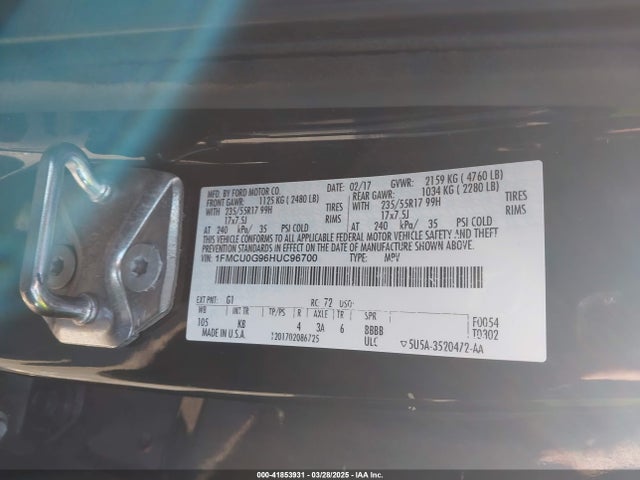 1FMCU0G96HUC96700 Ford ESCAPE SE
