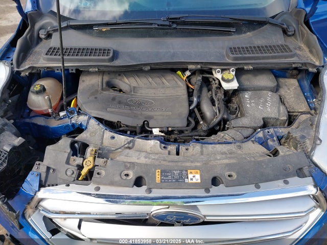 1FMCU9GD4HUA21237 Ford ESCAPE SE