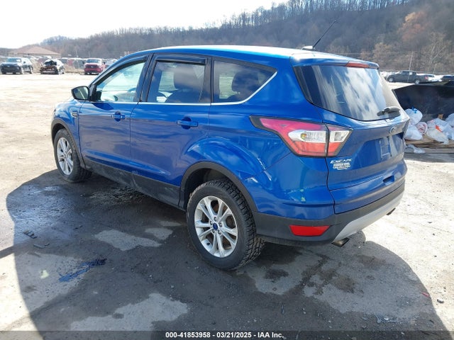 1FMCU9GD4HUA21237 Ford ESCAPE SE