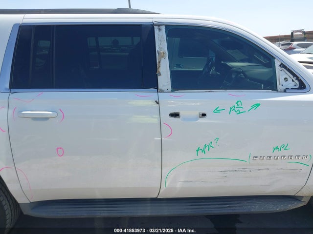 Chevrolet Suburban 1500 Lt 2015 1GNSCJKC4FR566025 Image 14